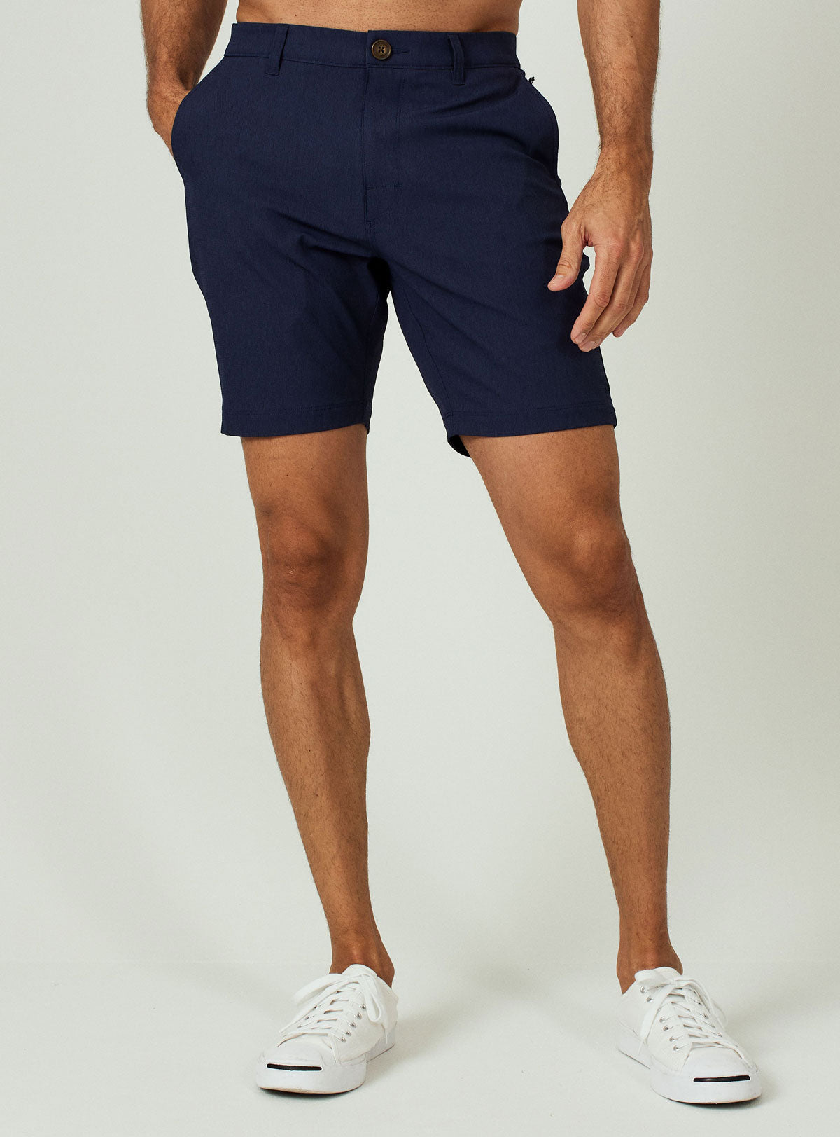 7 Diamonds: Everest 8" Short - NAVY