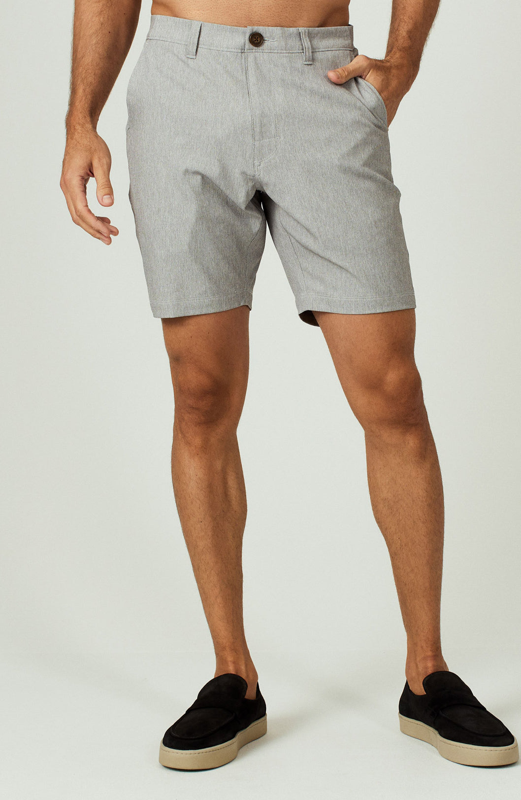 7Diamonds: Everest 8" Short