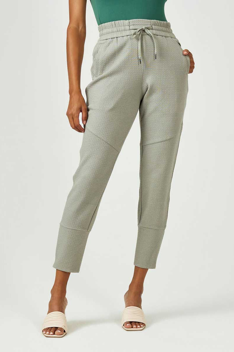 7 Diamonds: Women's Restoration Jogger - LT.SAGE