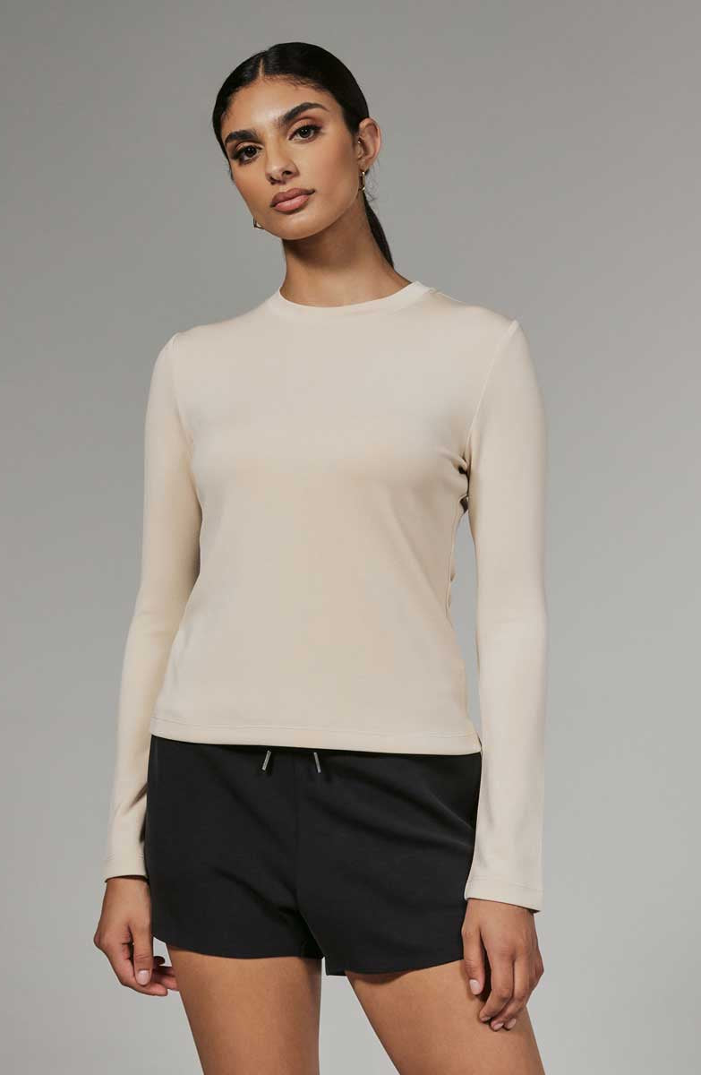 7 Diamonds: Women's Rev Long Sleeve Tee - VANILLA