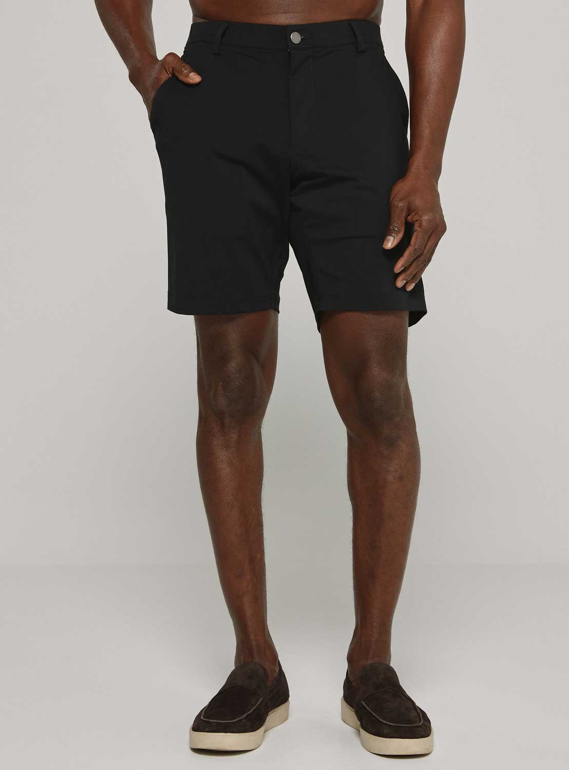 7Diamonds: Zuma 8" Short - BLACK