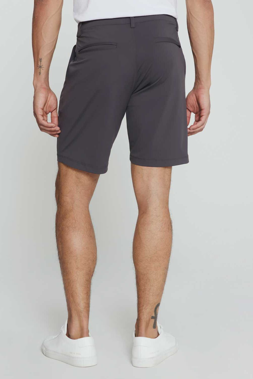 7Diamonds: Zuma 8" Short - CHARCOAL