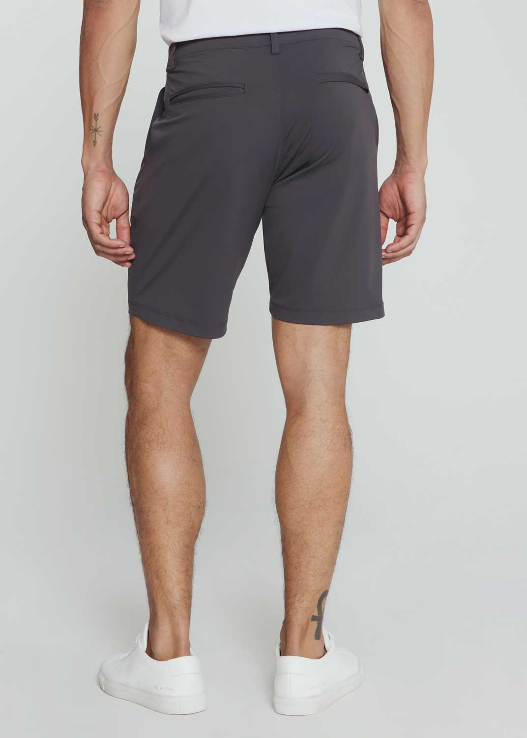 7Diamonds: Zuma 8" Short - CHARCOAL