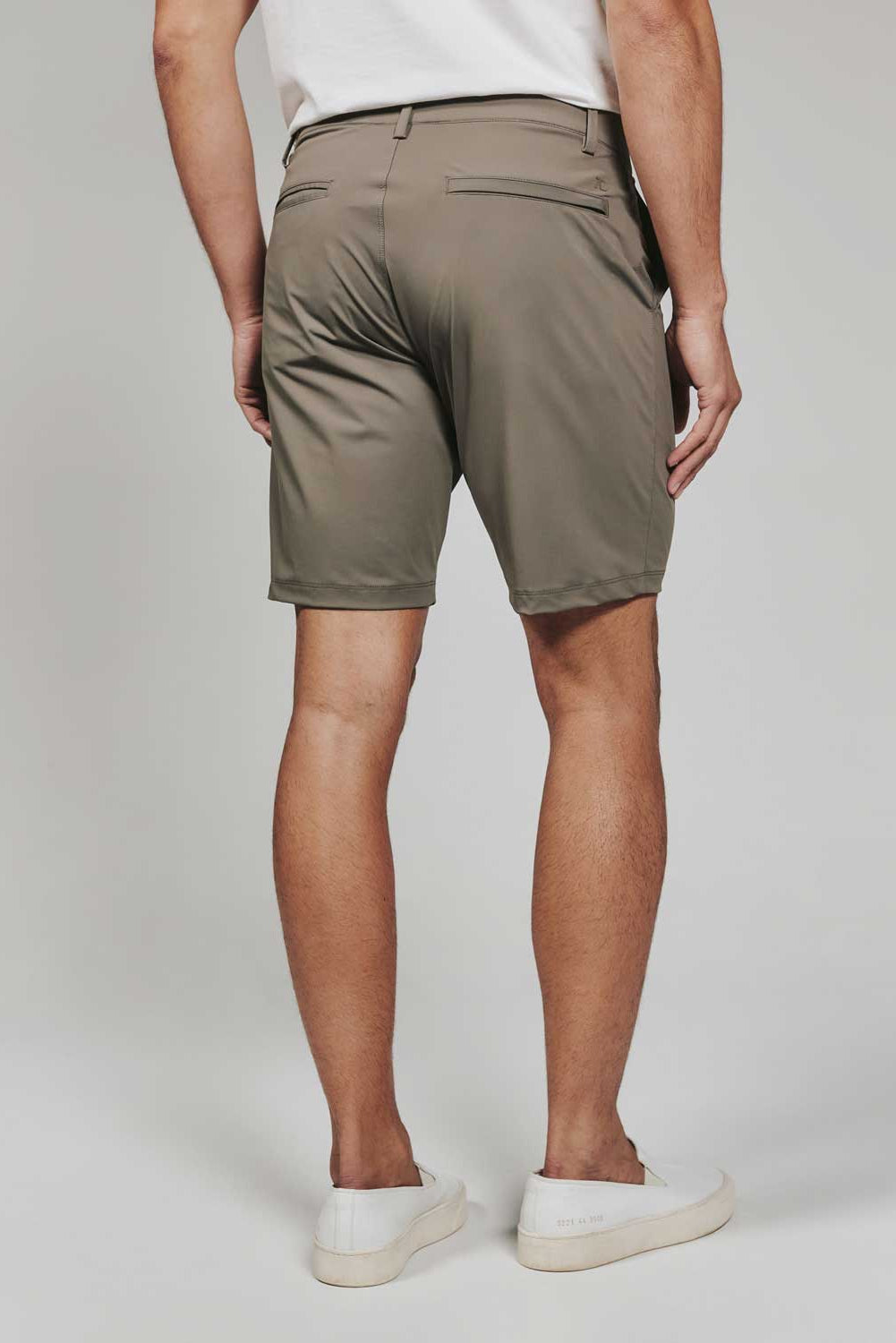 7Diamonds: Zuma 8" Short - DSRTSAGE