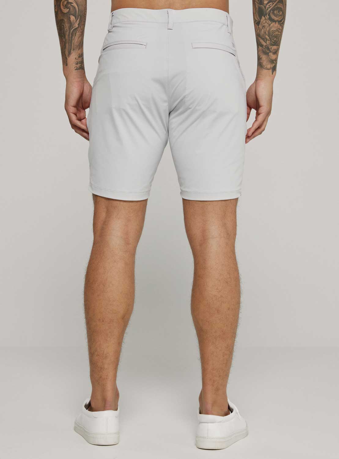 7 Diamonds: Zuma 8" Short - FOG