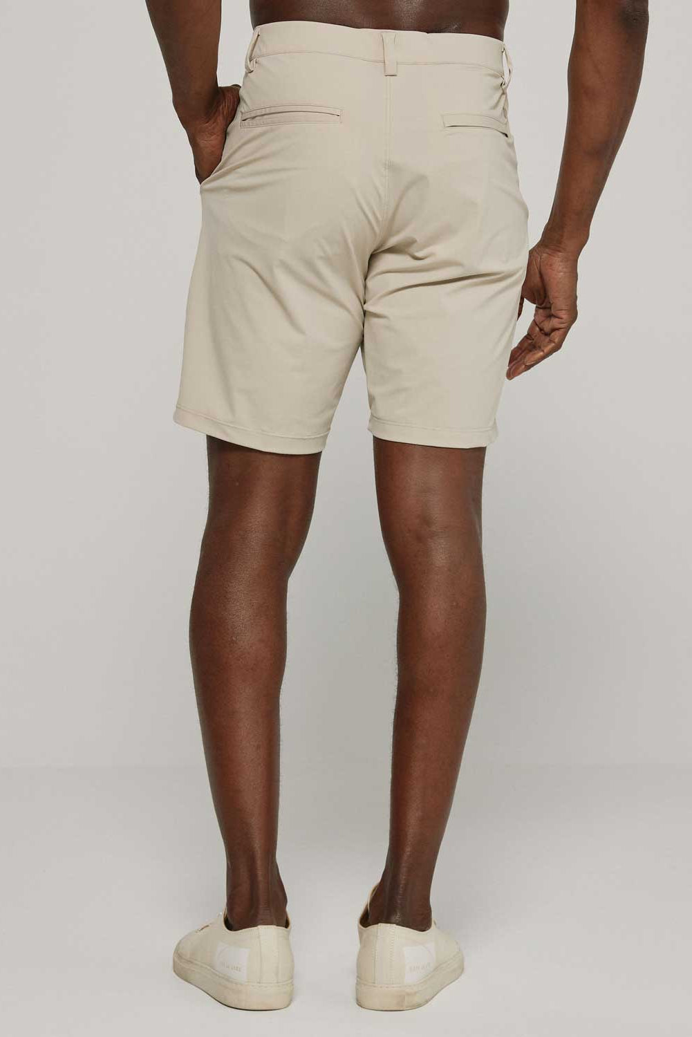 7Diamonds: Zuma 8" Short - KHAKI