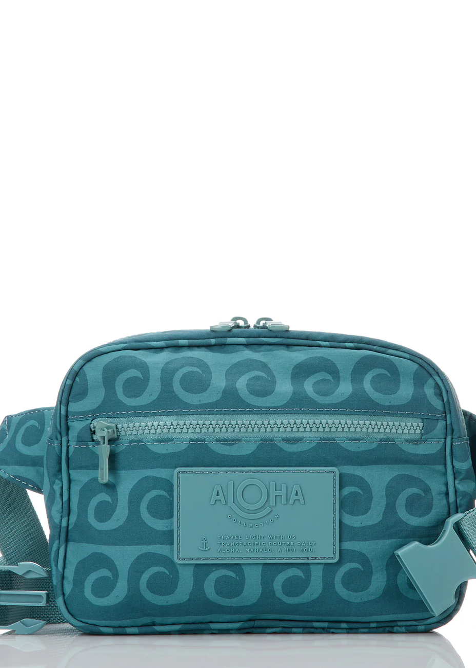 Aloha Collection: Party Wave Hip Pack