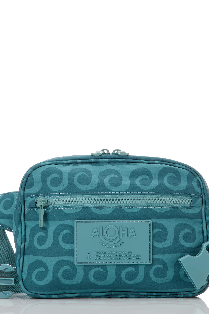 Aloha Collection: Party Wave Hip Pack