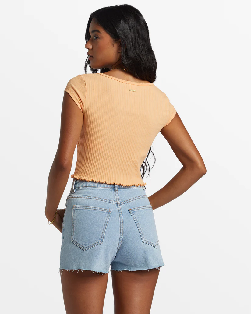 Billabong: Notch Cropped T-Shirt