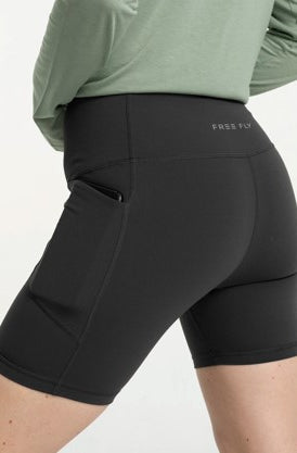 Free Fly: Women's All Day 6 Pocket Short