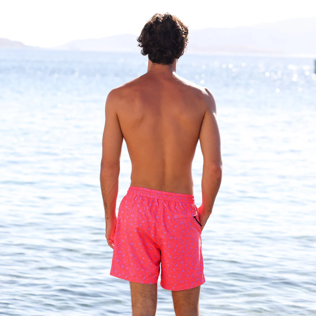 Kulani Kinis: Men's Kiss Me Swim Trunks