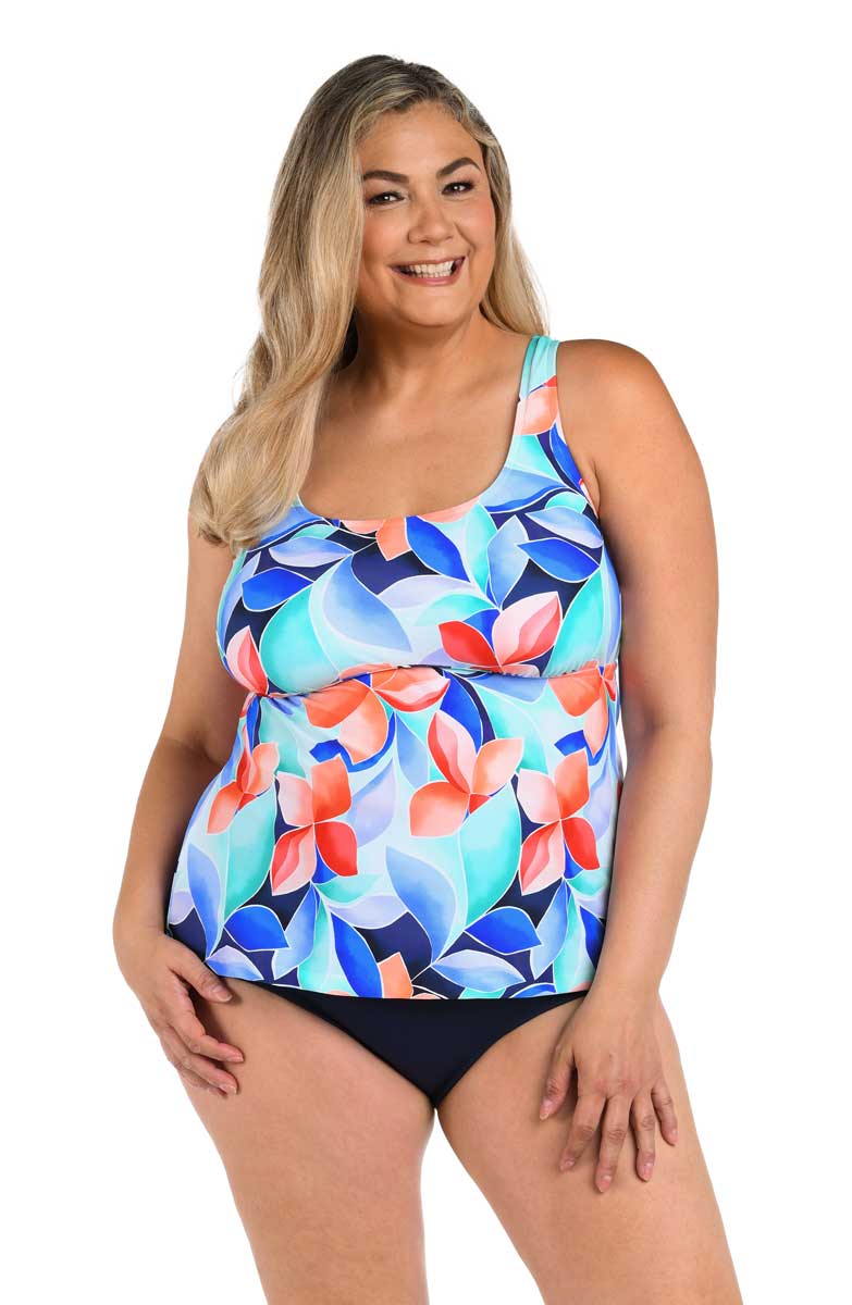 Maxine: Plus Size Mosaic Leaves Scoop Neck Tankini Top