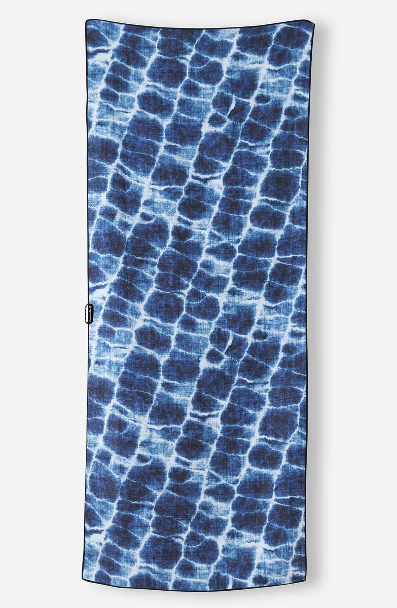 Nomadix: Agua Blue Towel