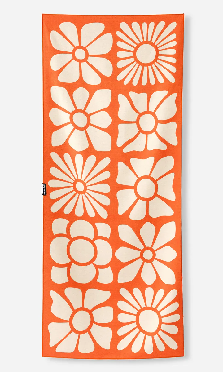 Nomadix: Big Flowers Expedition Towel