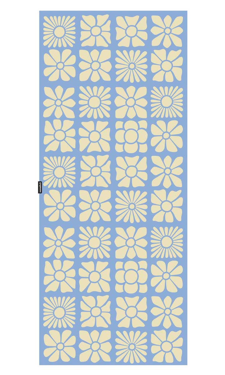 Nomadix: Flowerbed Coastal Blue Towel