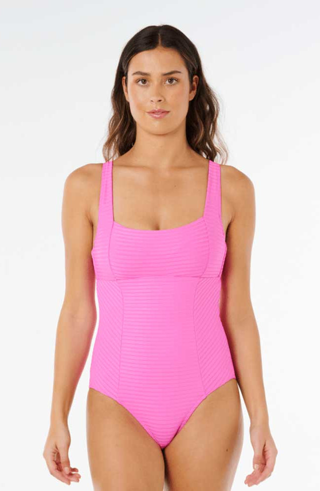 Rip Curl: One Piece Premium Surf D-DD Full Coverage Swimsuit - SPR PINK