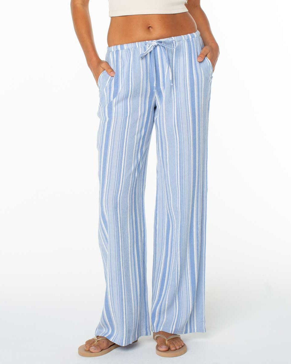 Roxy: Iyla Pant 2