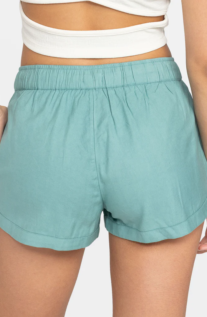 Roxy: New Impossible Love Elastic Waist Shorts