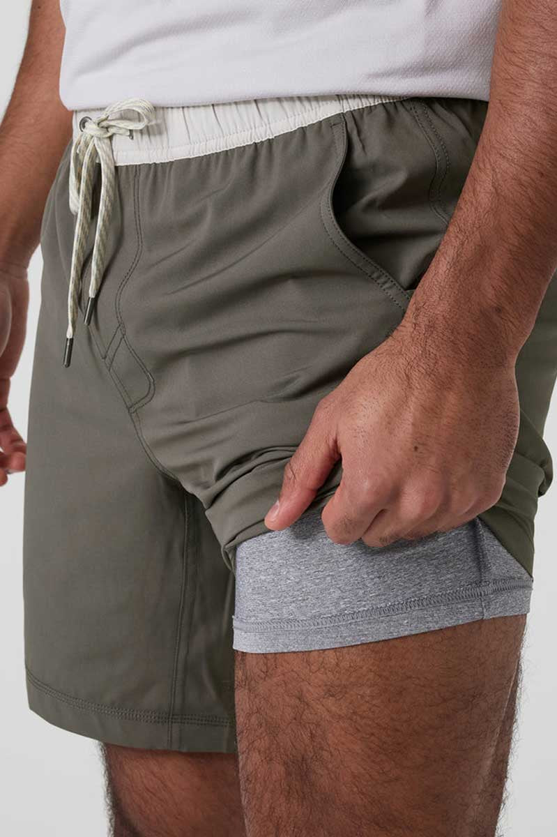 Vuori: Kore Short