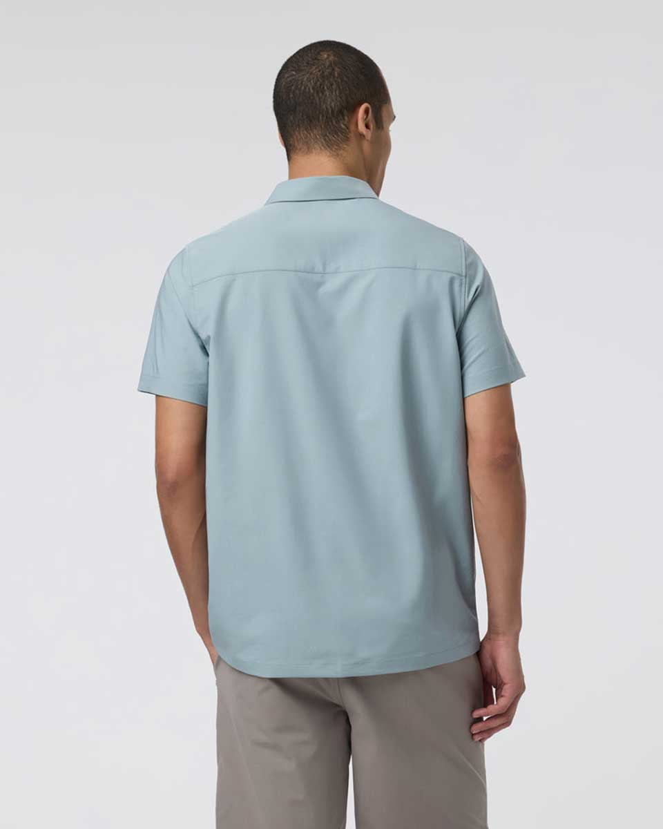 Vuori: Manhattan Short Sleeve Button Down Shirt