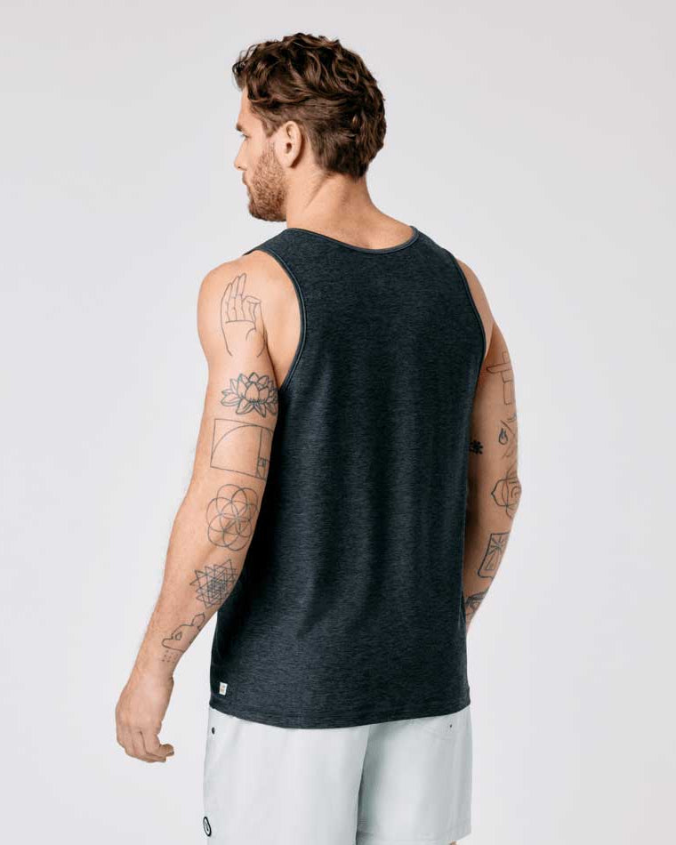 Vuori: Strato Tech Tank