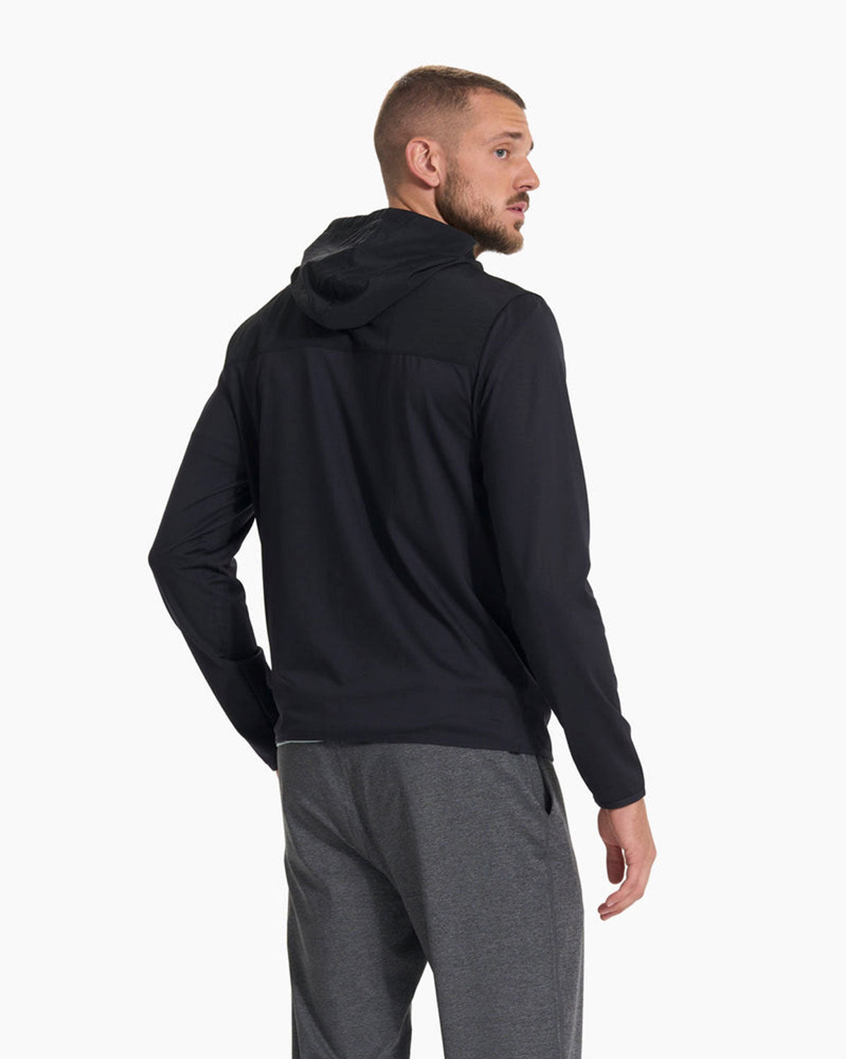 Vuori Sunday Element Jacket in Black, alternate view