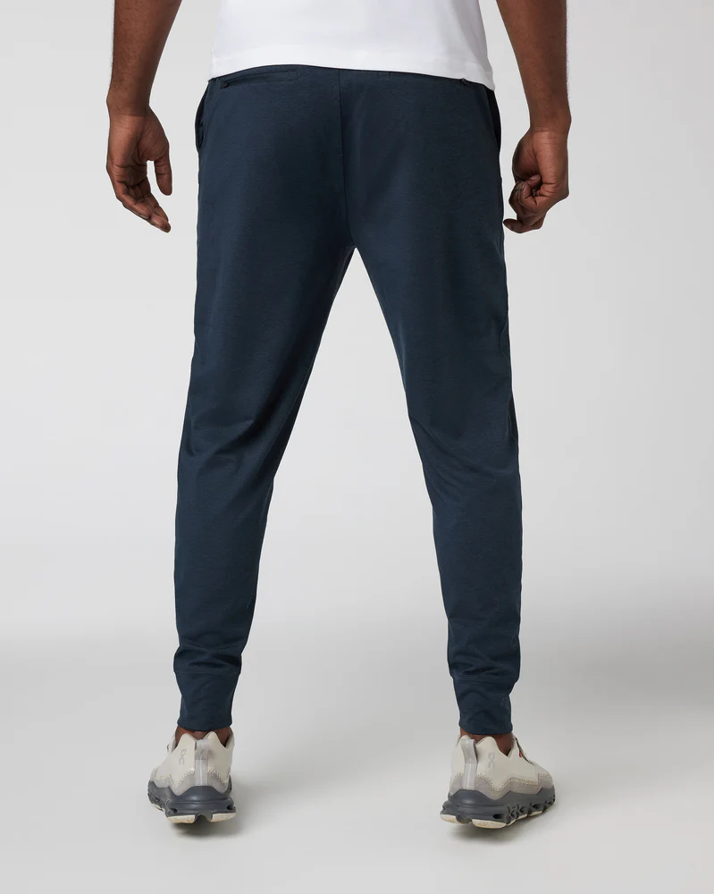 Vuori Sunday Performance Jogger in Hin, alternate view