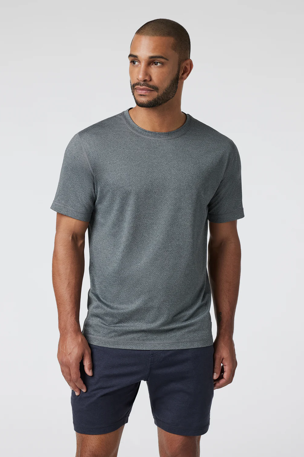 Vuori: Tradewind Performance Tee