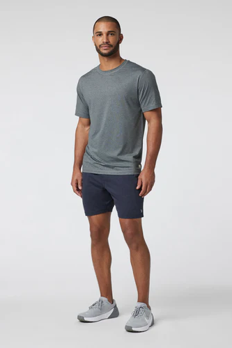 Vuori: Tradewind Performance Tee