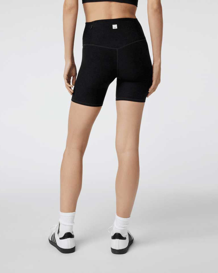 Vuori: Women's Clean Elevation Shorty