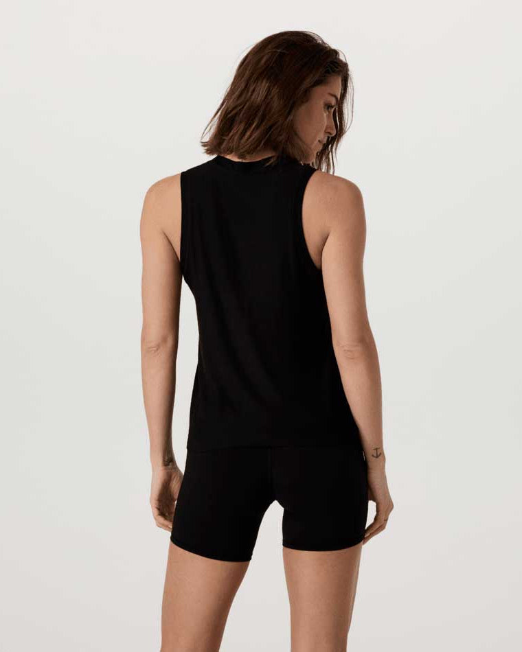 Vuori: Women's Energy Long Tank Top