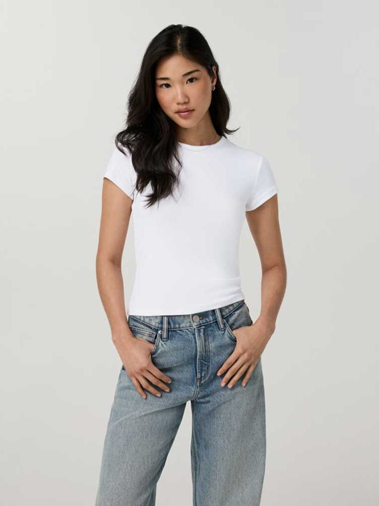 Vuori: Women's Everyday Cotton Stretch Fitted Tee