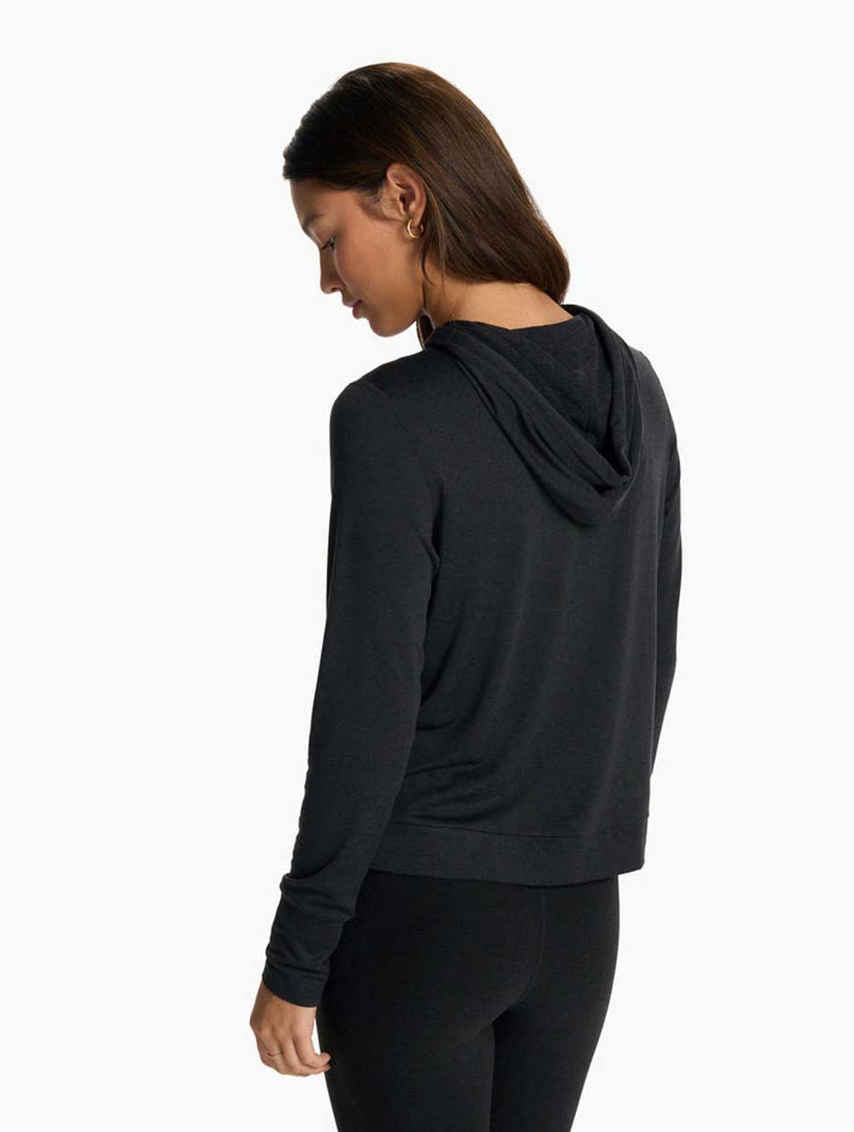 Vuori: Women's Halo Essential Hoodie