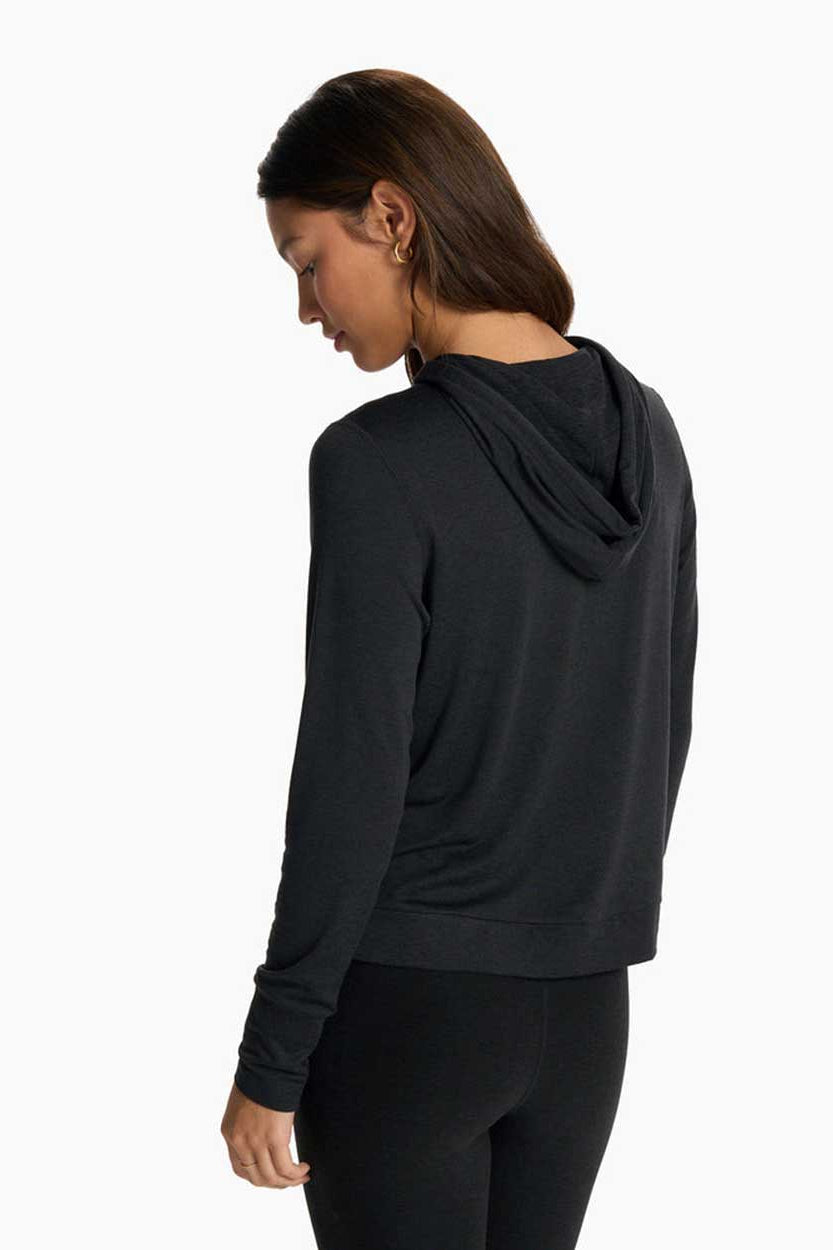 Vuori: Women's Halo Essential Hoodie