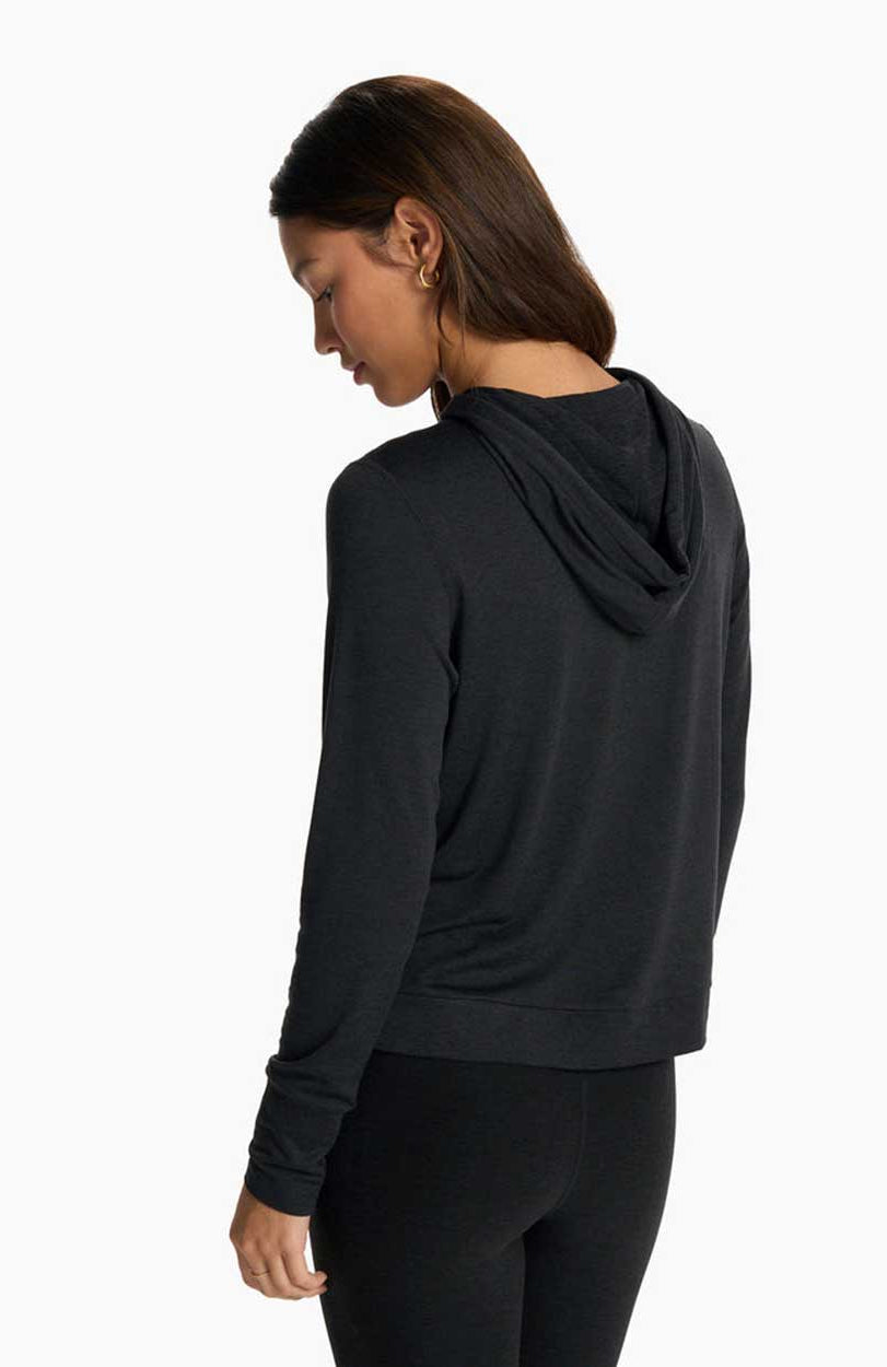 Vuori: Women's Halo Essential Hoodie