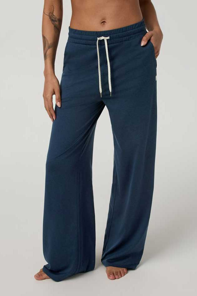 Vuori :Women's Halo Essential Wideleg Pant