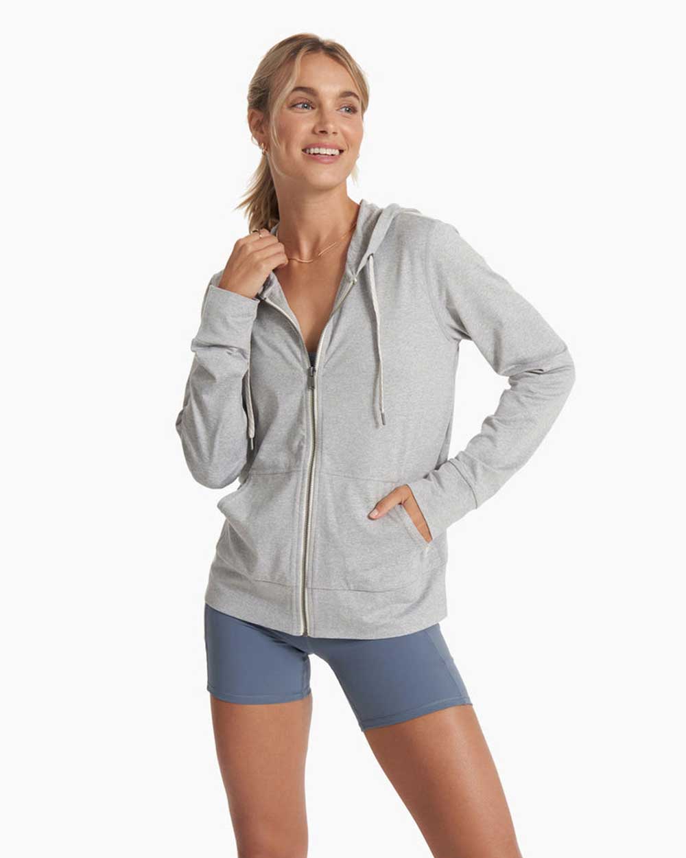 Vuori: Women's Halo Performance Hoodie 2.0