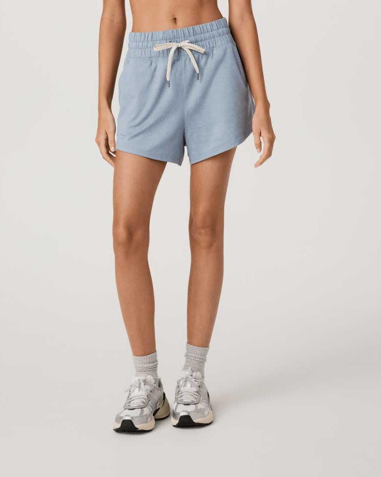 Vuori: Women's Halo Performance Short 2.0