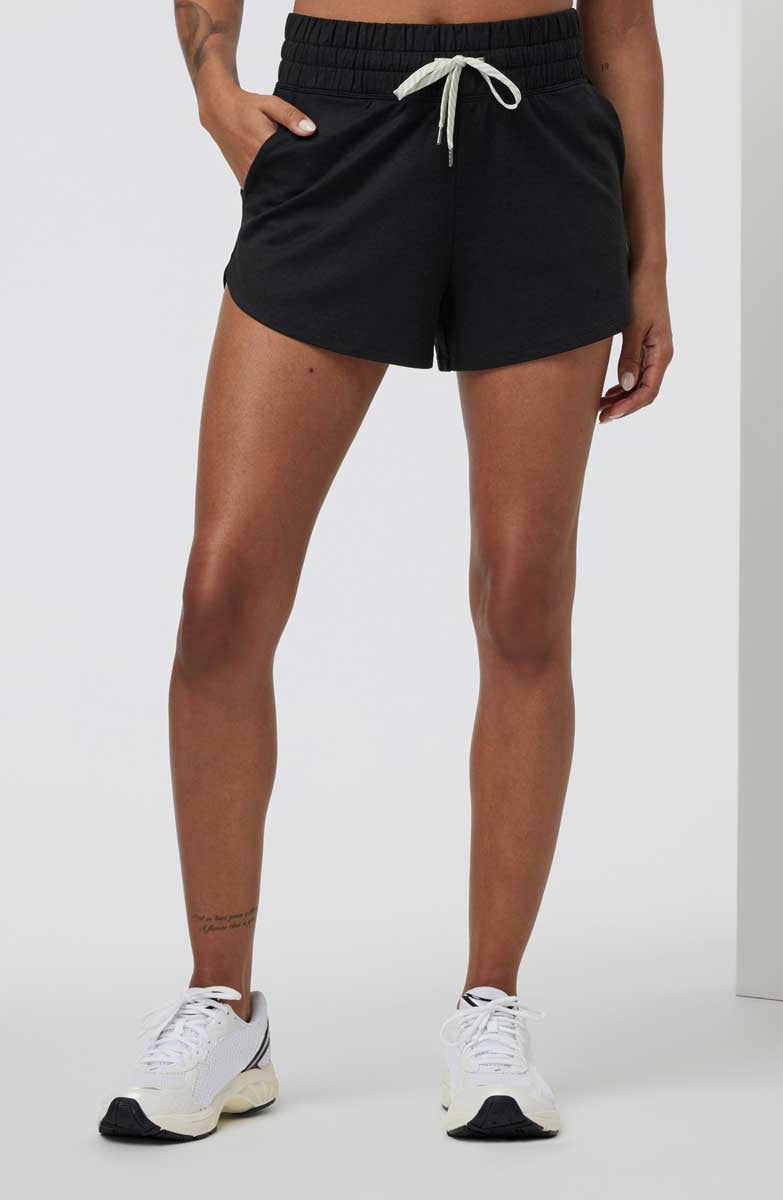 Vuori: Women's Halo Performance Short 2.0