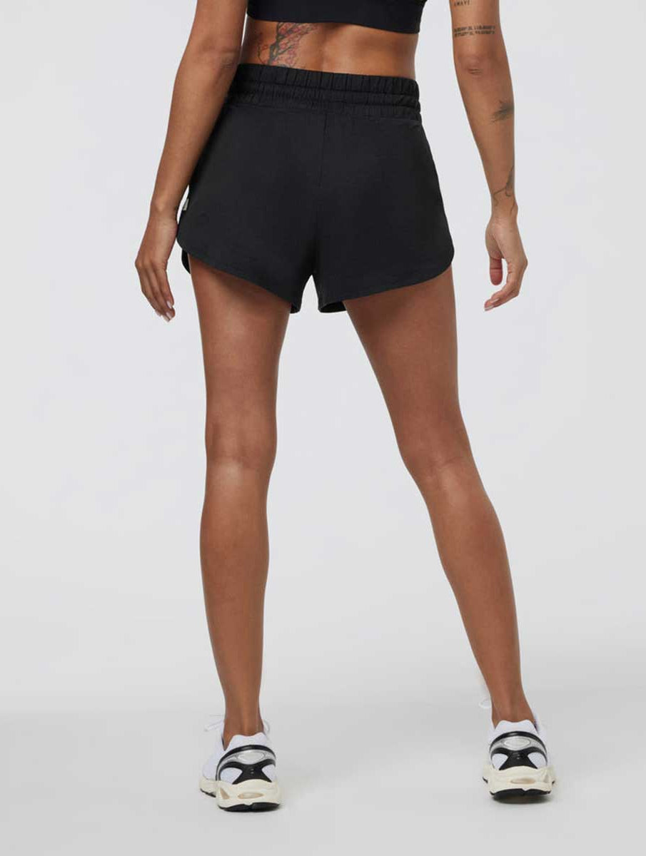 Vuori Women's Halo Performance Short 2.0, alternate view
