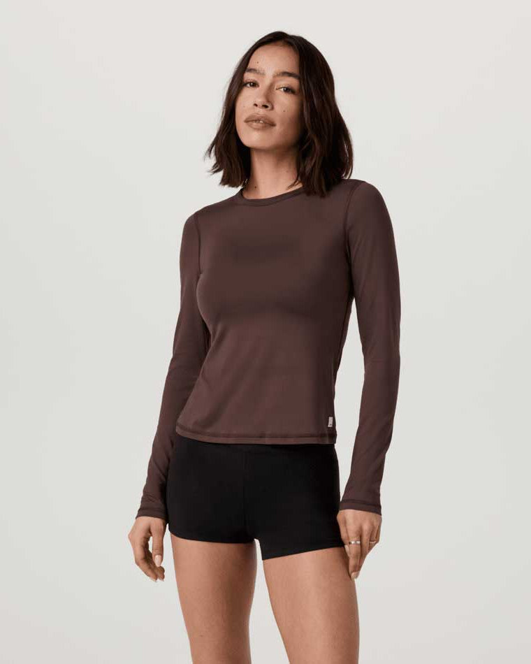 Vuori: Women's Lux Crew Long Sleeve Tee