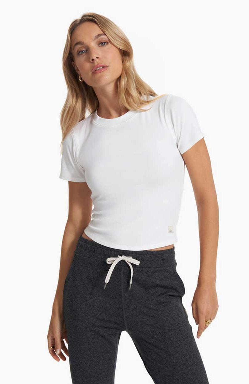 Vuori: Women's Pose Fitted Tee