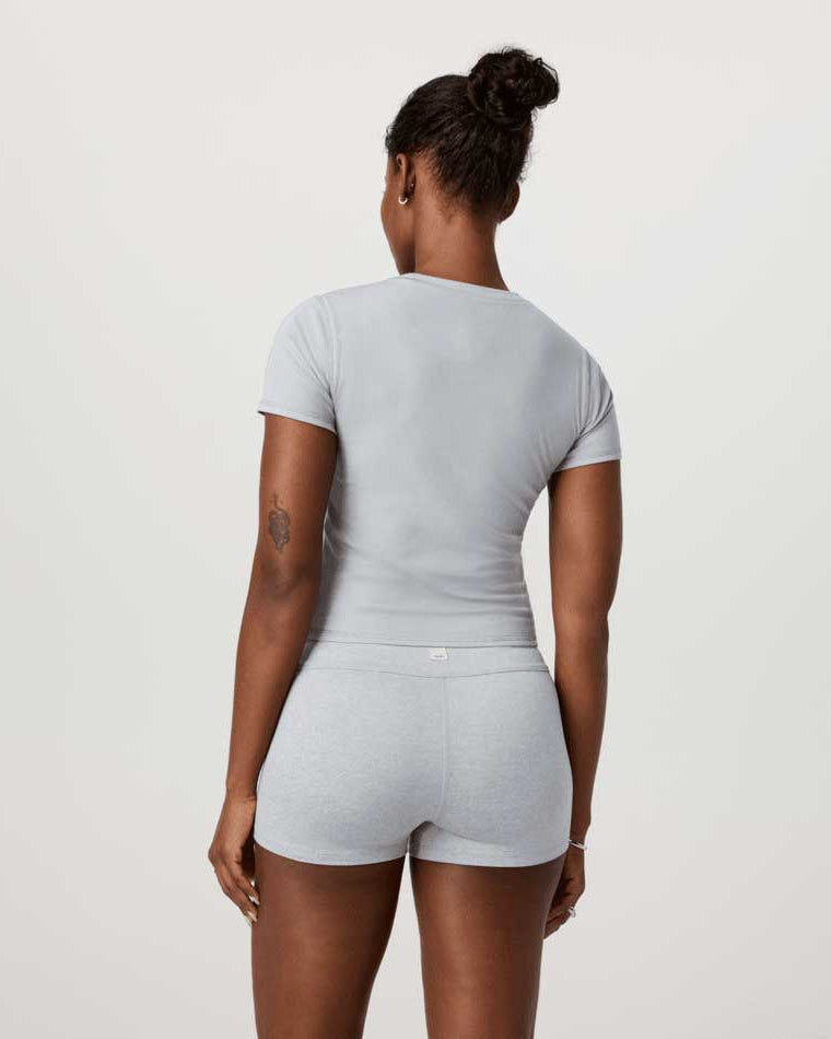 Vuori: Women's Pose Fitted Tee