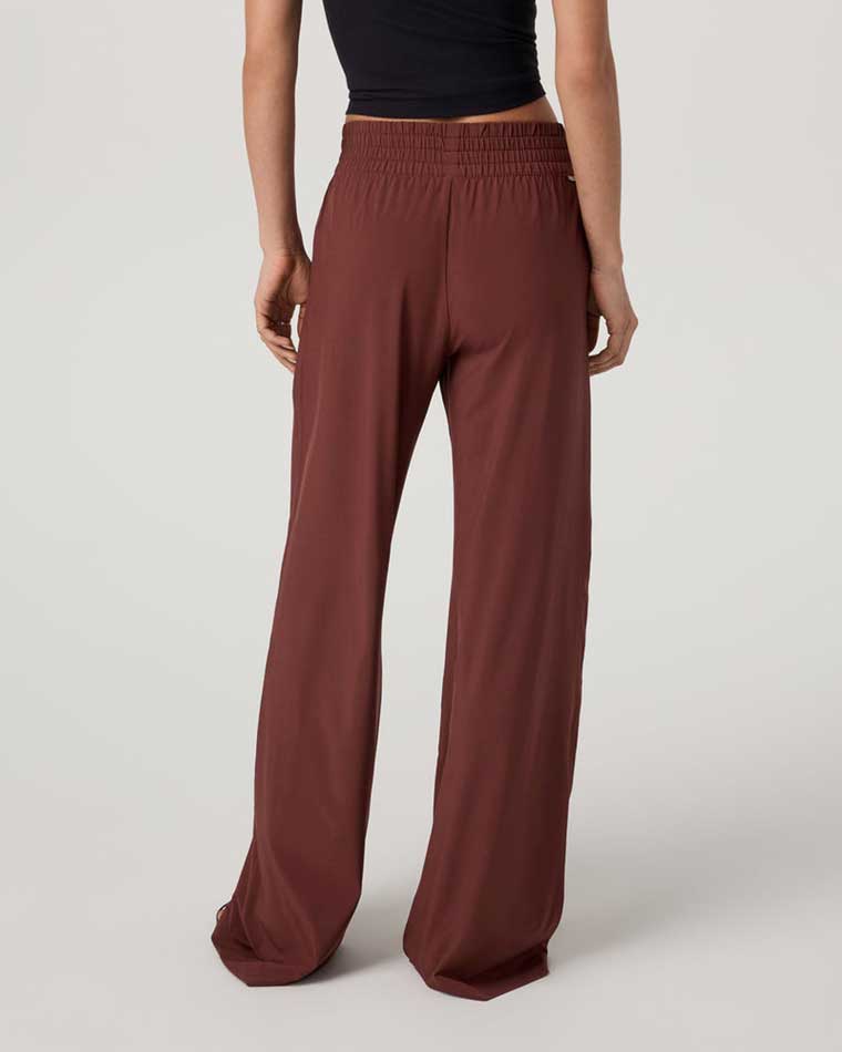 Vuori: Women's Villa Wideleg Pant