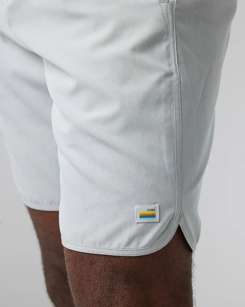 Vuori Banks Short in Sgt, alternate view 5