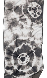 Nomadix: Tie Dye Black And White Towel