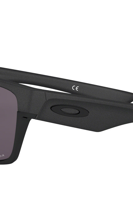 Oakley: Twoface Steel Prizm Grey