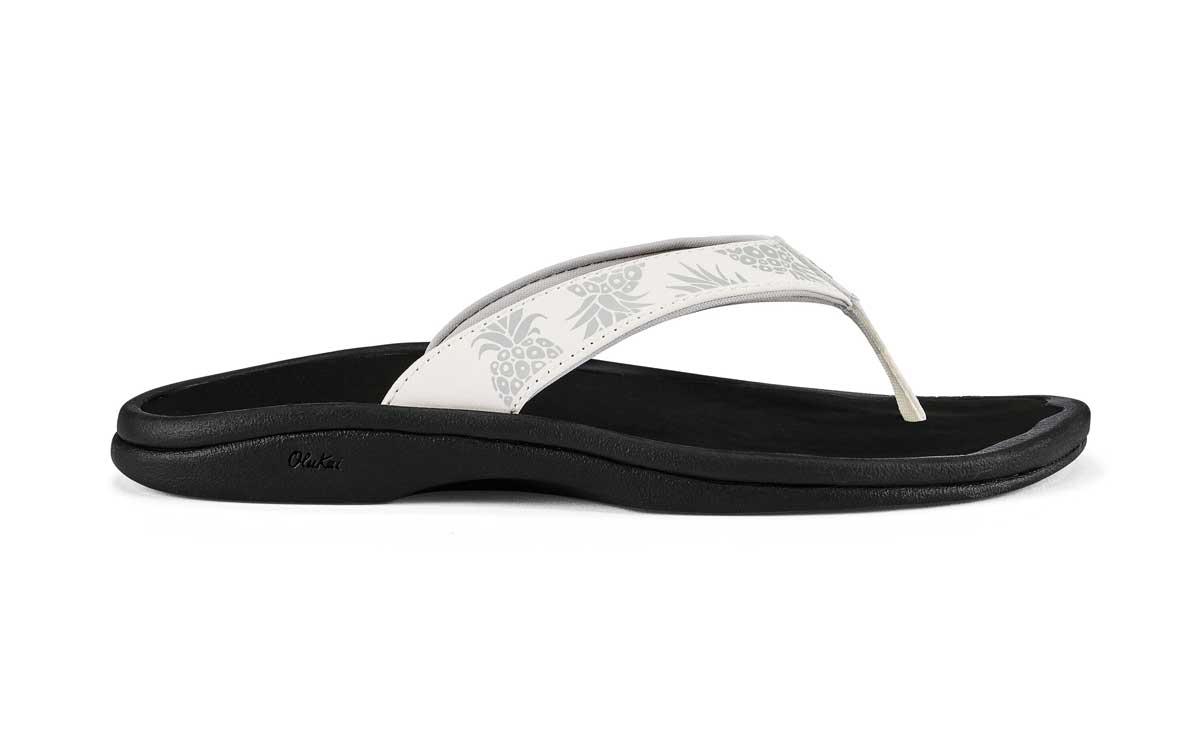 Olukai Women's Ohana Beach Sandals, alternate view 2