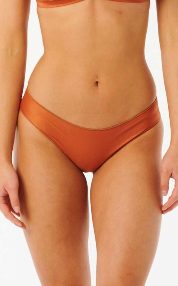 Rip Curl: Classic Surf Cheeky Bikini Bottom - AUBURN