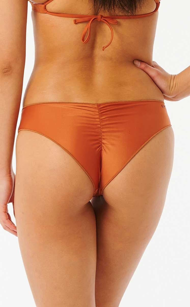 Rip Curl: Classic Surf Cheeky Bikini Bottom - AUBURN